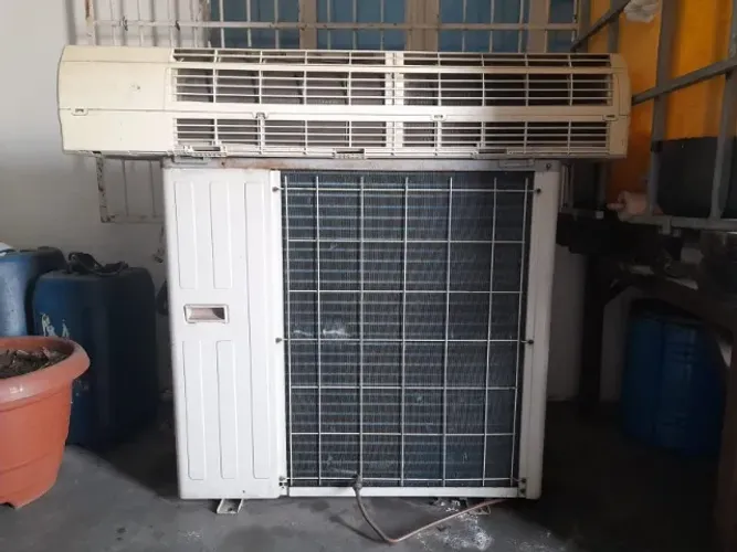 Ar Condicionado Split 30.000 BTUs Quente e Frio