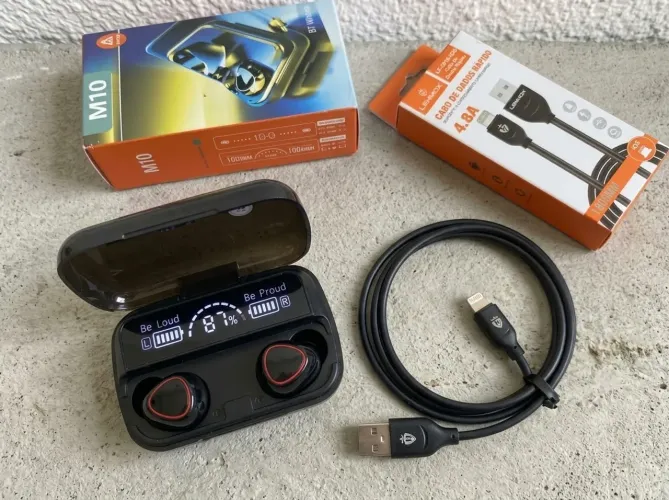 Na compra do Fone Bluetooth, Cabo de brinde