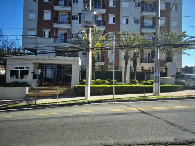 Prático apto para aluguel com 37 m2 com 1 quarto na Av. São Camilo - Granja Viana - Cotia 