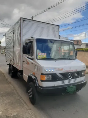MB 710 ano 97" CAMINHÃO DIFERENCIADO,TODO REVISADO ".