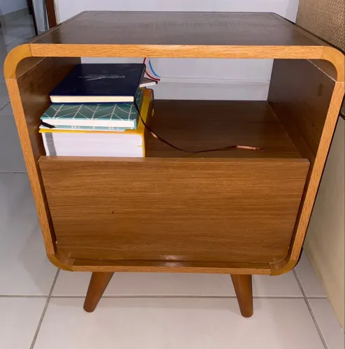 Mesas de cabeceiras em MDF