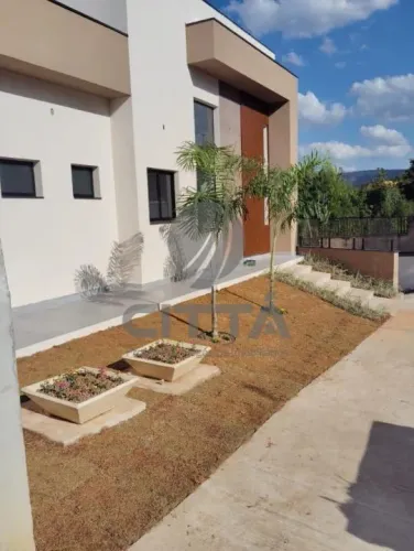 Casa à venda com 3 quartos no Condomínio Villaggio Di San Francesco em Jun