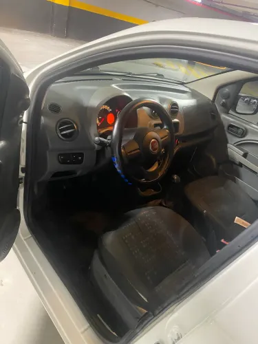 Fiat Uno Vivace/rua 1.0 EVO Fire Flex 8V 5P 2014