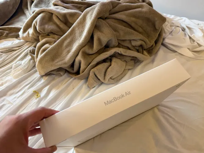 MacBook Air M4 (16GB RAM / 512GB SSD) Silver