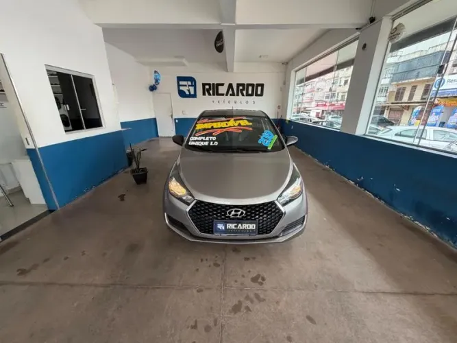 Hyundai HB20S C.plus/c.style1.0 Flex 12V Mec. 4P 2019