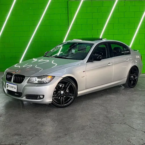 BMW 320I 320i 2010