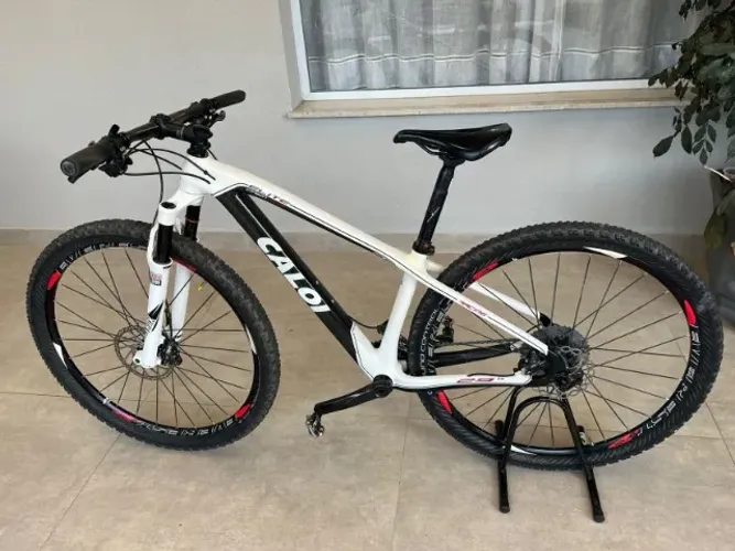 Caloi Carbon Racing Tamanho 15