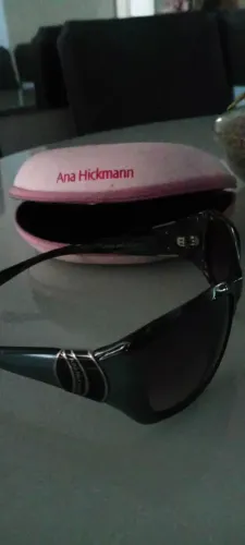 Vendo óculos raro original Ana Hickmann