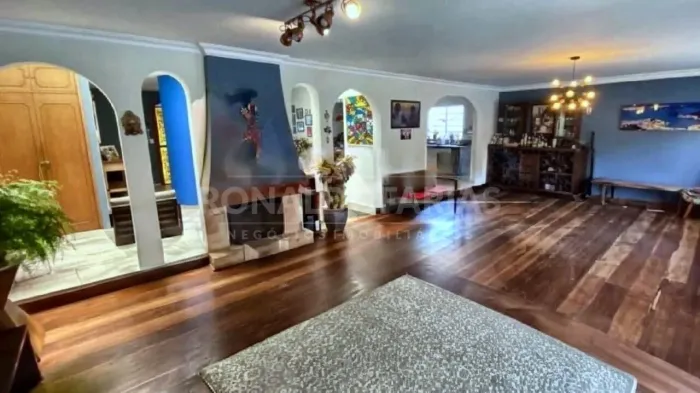 Casa à venda em Interlagos - São Paulo