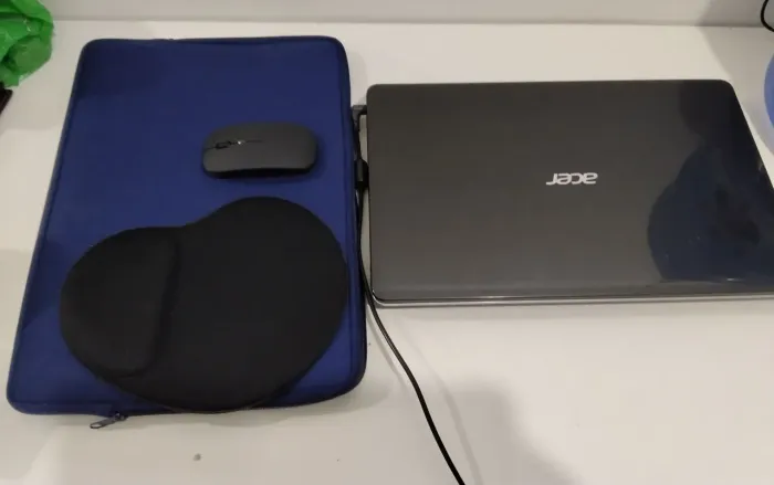 Vendo ou troco notebook Acer Aspire Core i5.
