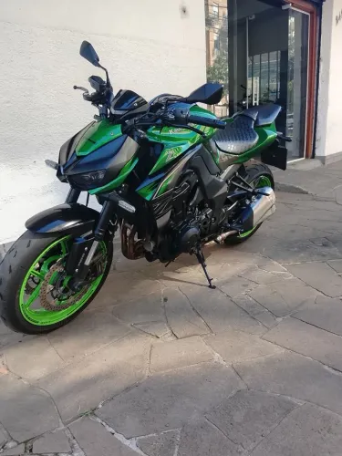 KAWASAKI Z1000 ANO 2018 LINDA AC TROCAS 