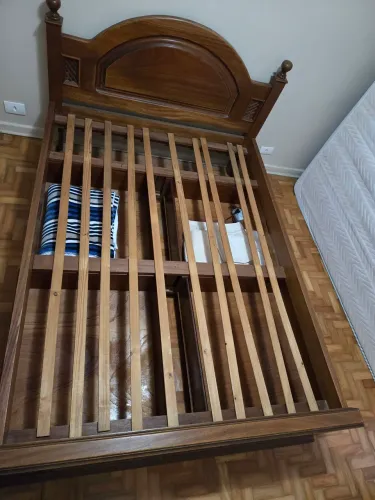 Cama Casal Vintage