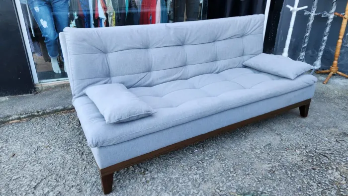 Sofa cama 3 lugares