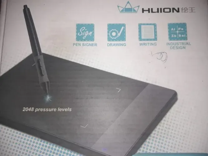 Mesa Digitalizadora Huion Inspiroy 420 2048 Níveis De Pressão