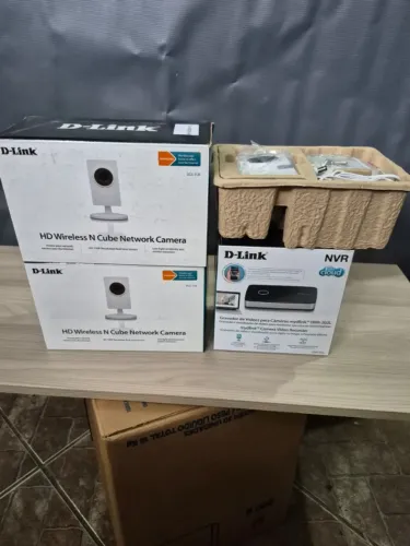 Kit Segurança D-Link: Gravador NVR DNR-202L (Lacrado) + 2 Câmeras IP HD Wi-Fi DCS-2130