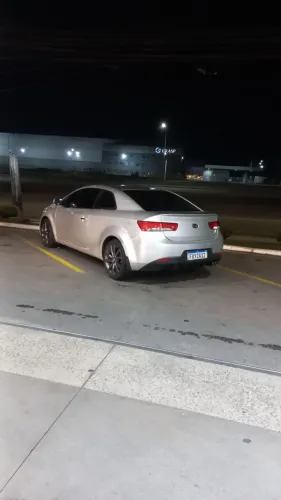 Kia Motors Cerato Koup 2.0 16V Aut. 2012