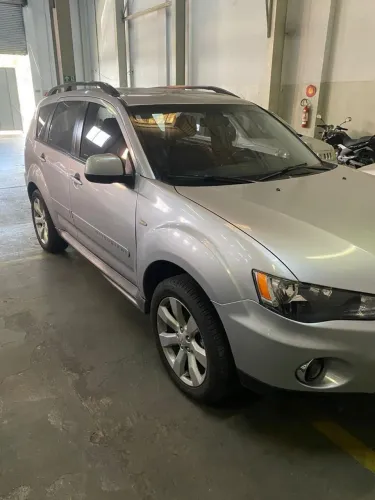 Mitsubishi Outlander 3.0/ GT 3.0 V6 Aut. 2011