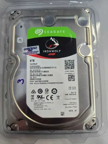 HD Seagate IRONWOLF 8TB - usada - EXCELENTE