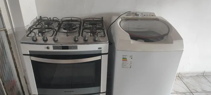 Fogão Brastemp 5 bocas + Máquina de lavar 11kg Brastemy