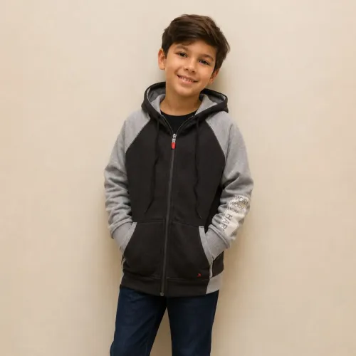 Casaco Moletom Infantil Centauro - Tam 8 anos<br>Valor: R$ 55,00.<br>Impecável!