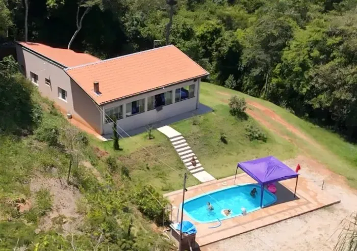 Chácara 5.000m² c/ Piscina, Gourmet e Nascente - Bairro Piedade, Caçapava/SP
