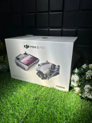 Dji Mini 5 Pro Combo Lacrado com 1 Ano de Garantia