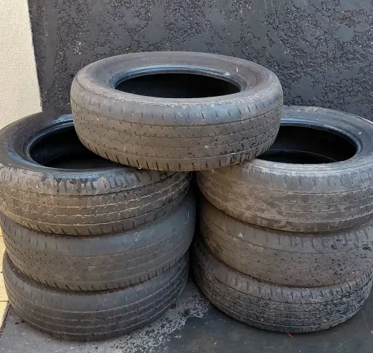 Lote 7 Pneus Bridgestone Dueler 215/65R16 102H M+S - Meia Vida Boa p/ Estepe / Uso