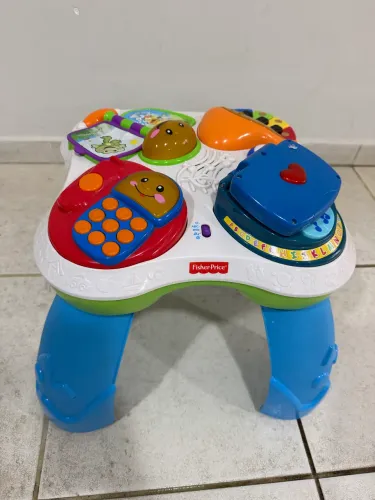 Mesa de Atividades Fisher-Price 2 em 1