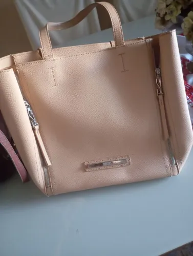 2 Bolsas santa lolla por 100,00 as duas