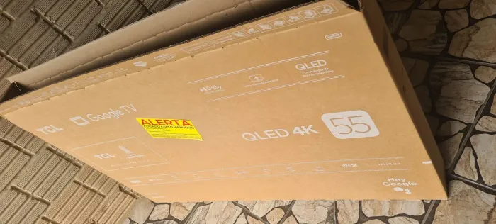 Caixa de transporte para televisão 55"