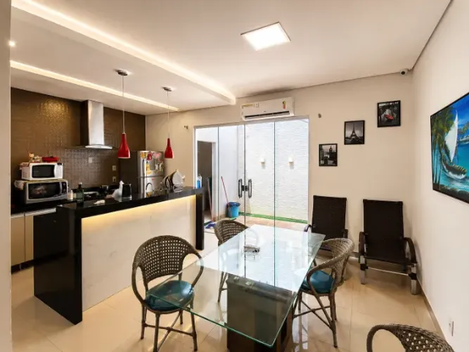 Casa em Condomínio Fechado Vila Nova com Energia Solar