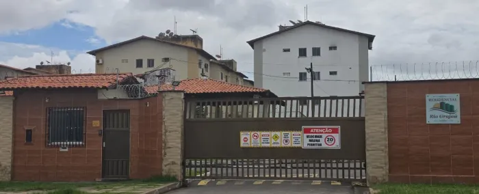 Alugo Apartamento no 2° Andar no Turu- Cond. Rio Grajau por trás do Mateus e Caixa