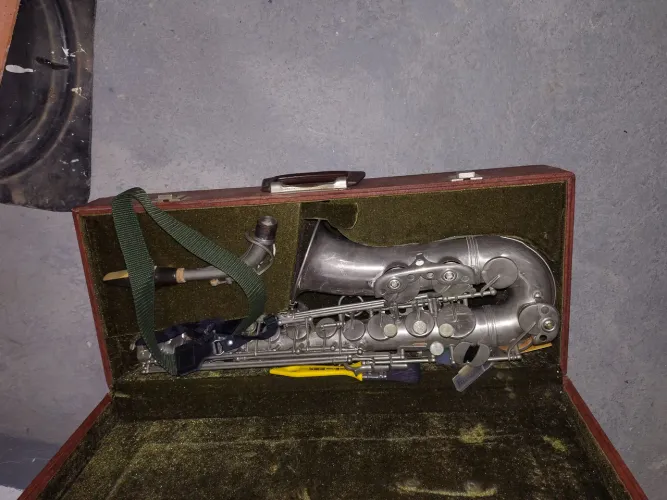 Sax sanfona na cor plata