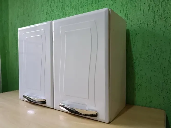 Armário de aço Colormaq 2 portas com divisória interna.  Seminovo. Perfeito estado.  