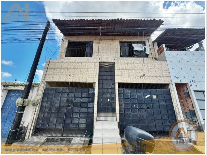 Casa com 8 dormitórios à venda, 264 m² por R$ 290.000,00 - Granja Lisboa - Fortaleza/CE