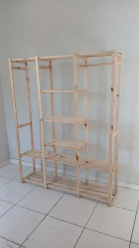 Arara estante guarda roupa aberto casal 