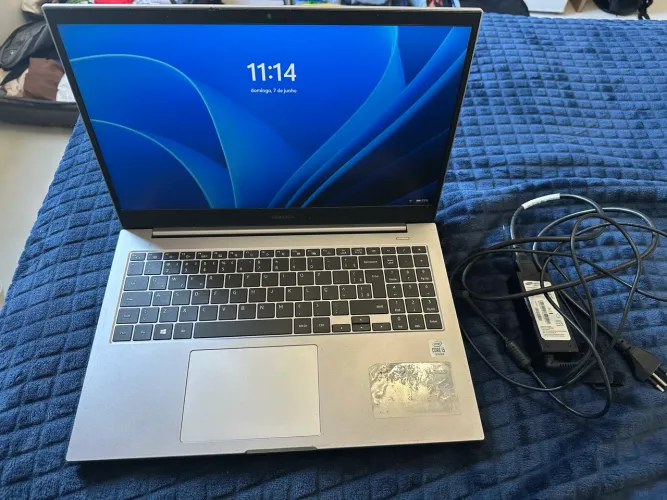 Notebook SAMSUNG core i5