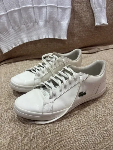 Tênis da Lacoste 