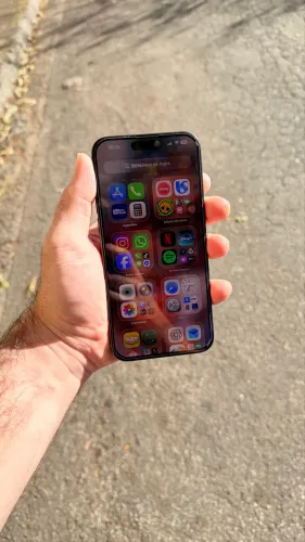 iPhone 15 Pro Max 256GB Titânio Preto - Estado de Novo