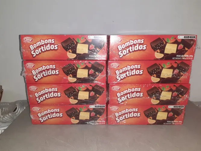 Kit 8 Caixas Bombons Sortidos Classy 200g - Ideal para Presente ou Revenda<br><br>