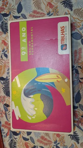 Livro trilhas Ftd 9° ano