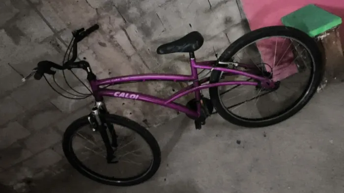 Bike Caloi confort aro 26 quadro de alumínio 