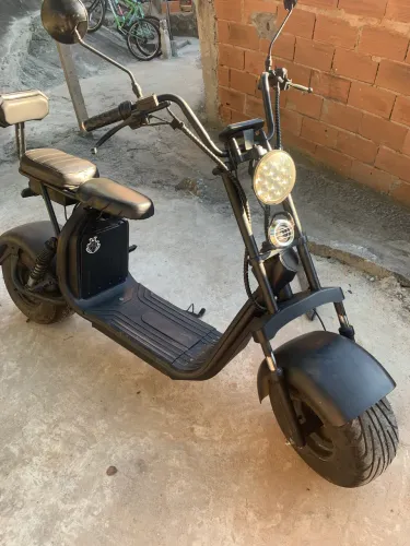 Scooter  elétrica EBR X9