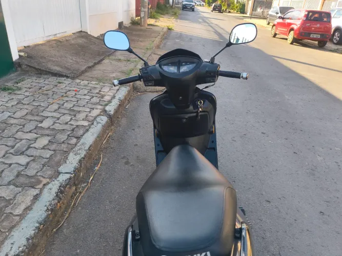 Burgman 125 2008.