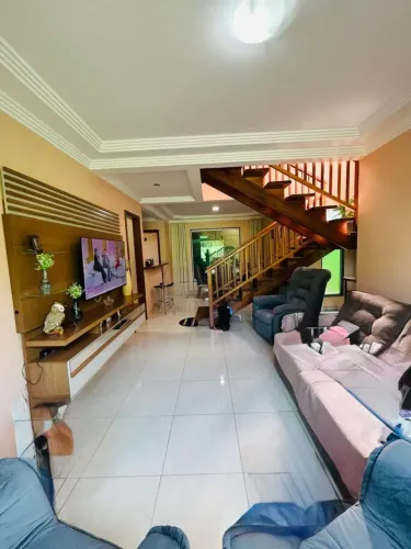 Vendo Casa Duplex à 100 Metros do Mar Praia Grande, Fundão! (gps)