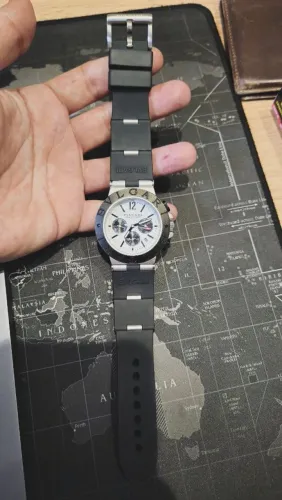 Relógio bvlgari aluminium leia