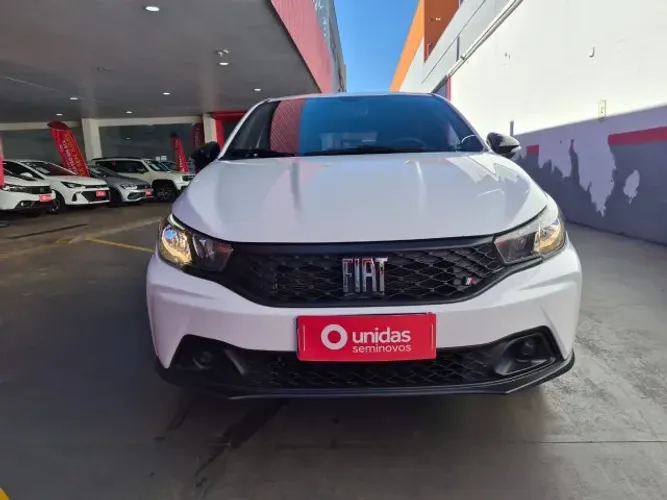 Fiat Argo 1.0 6V Flex. 2024