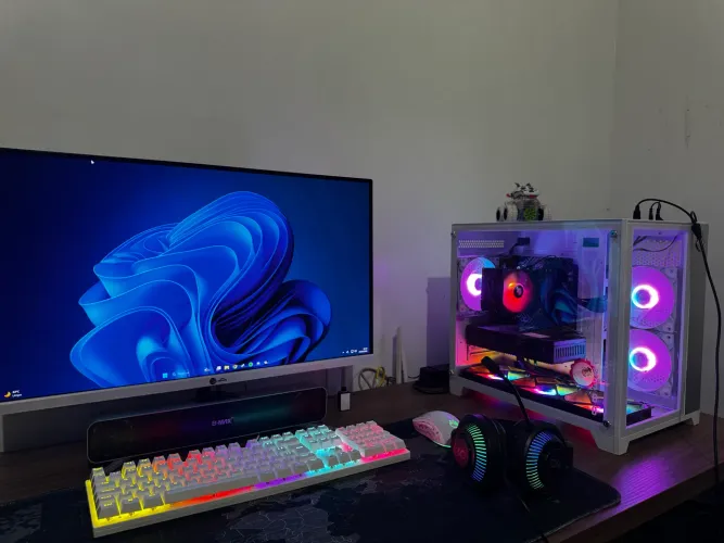 Setap Gamer Branco completo AMD com teclado mecânico mouse com dpi e soundbar