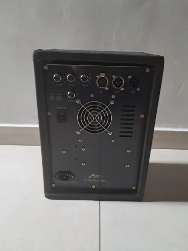 Vendo Placa ativadora mult vias 1000 rms