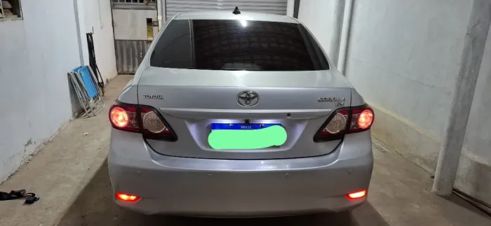 Toyota Corolla GLI 1.8 Flex 16V Aut. 2012